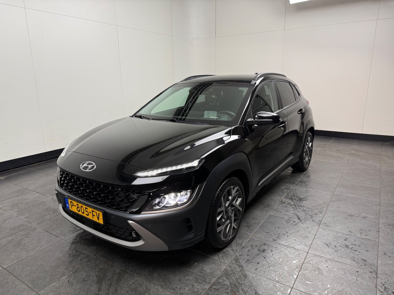 Hyundai Kona - 1.6 GDI HEV Premium | Achteruitrijcamera | Airco | Head-up display - AutoWereld.nl
