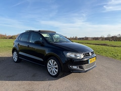 Volkswagen Polo - 1.4-16V Highline STYLE Panoramadak/Stoelverwarming en Parkeersensoren