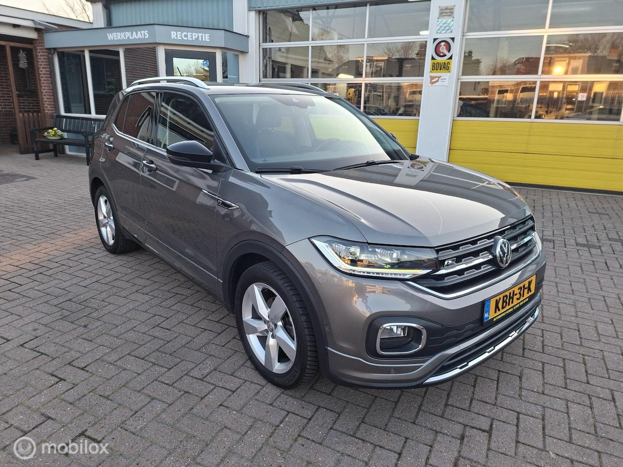 Volkswagen T-Cross - 1.0 TSI Style Business R 1.0 TSI Style Business R - AutoWereld.nl
