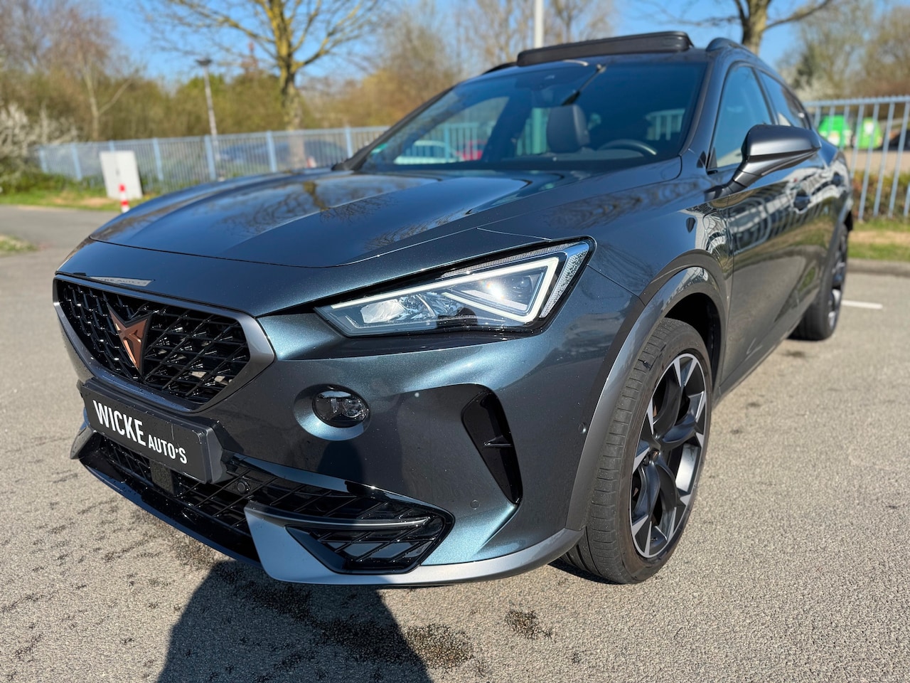 CUPRA Formentor - 1.4 e-Hybrid VZ Panorama Camera Stuurverw. Trekhaak - AutoWereld.nl