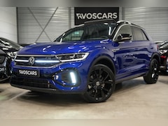 Volkswagen T-Roc - 1.5 TSI R-Line * Pano - Keyless - Camera - 19" - Black Style - IQ Light - ACC