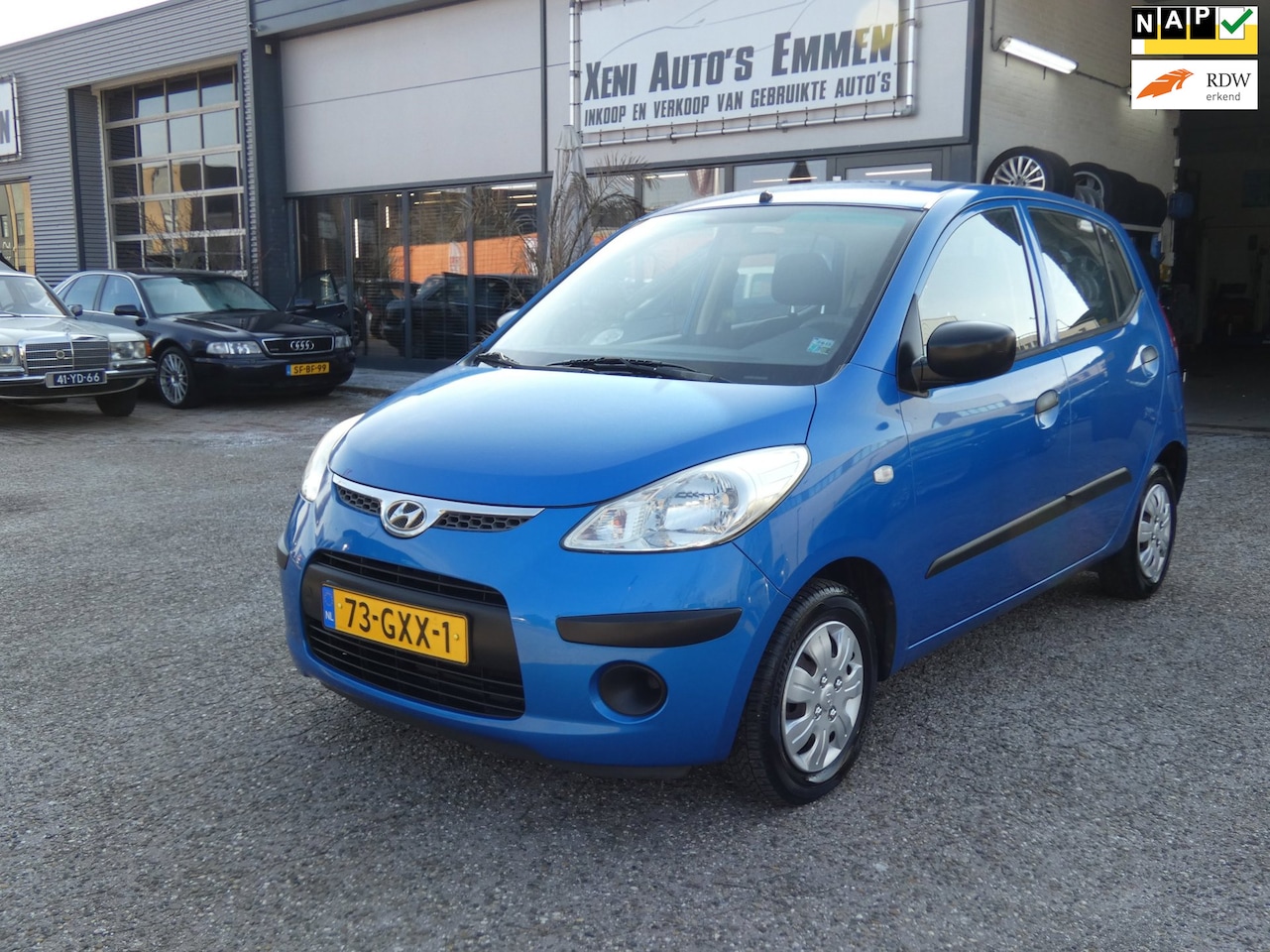 Hyundai i10 - 1.1 Active|Nw.D-Riem|5 Deurs|Volledig onderhouden|Allseason banden|2e Eigenaar! - AutoWereld.nl