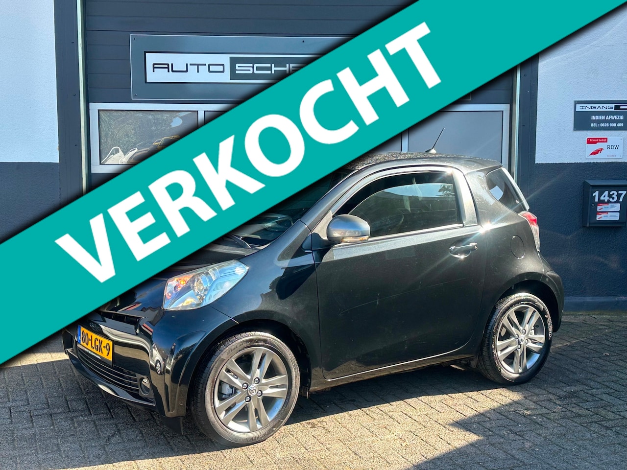 Toyota iQ - 1.0 VVTi AUTOMAAT Aspiration | LEER | CARPLAY | NL AUTO - AutoWereld.nl
