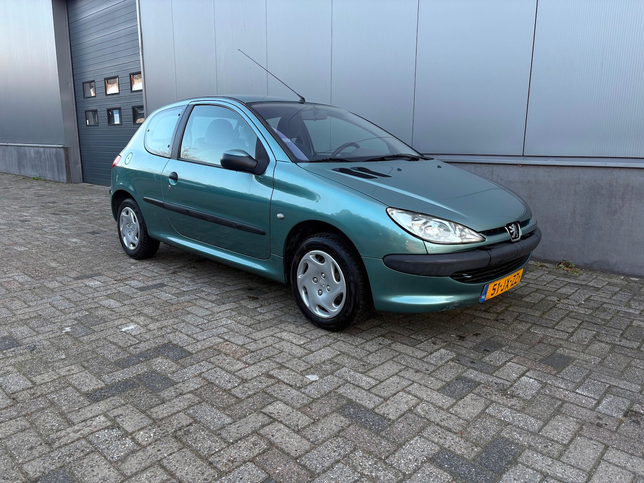 Peugeot 206 - 1.4 XT|Airco|Dealer onderhouden - AutoWereld.nl