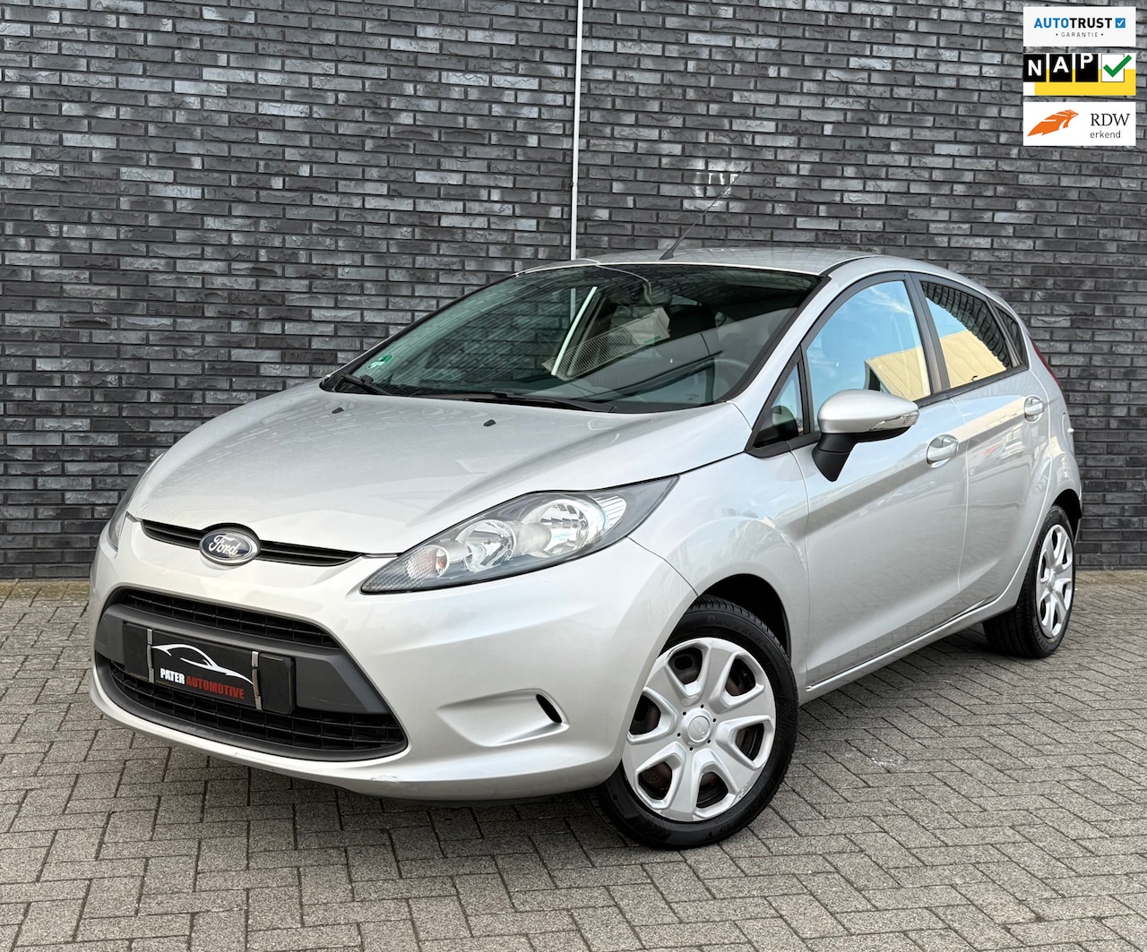 Ford Fiesta - 1.25 Champion Limited NAP|PDC|5Airco|5Deurs|Trekhaak - AutoWereld.nl