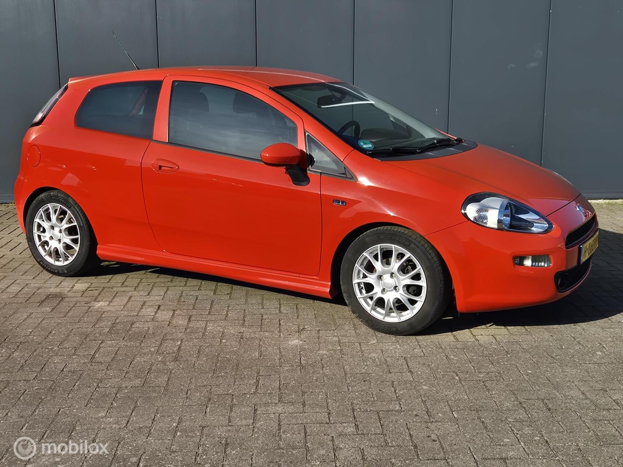 Fiat Punto Evo - 1.2 Street|Verlaagd|APK 4-2027 - AutoWereld.nl