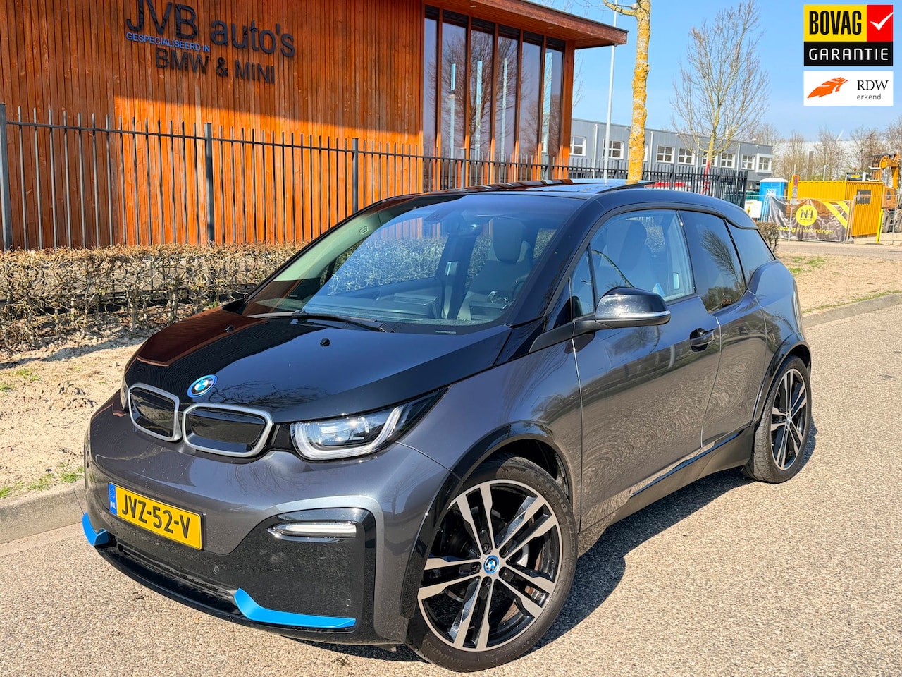 BMW i3 - I3S 120Ah, SoH 92, H&K, schuifdak, camera, stoelverwarming - AutoWereld.nl