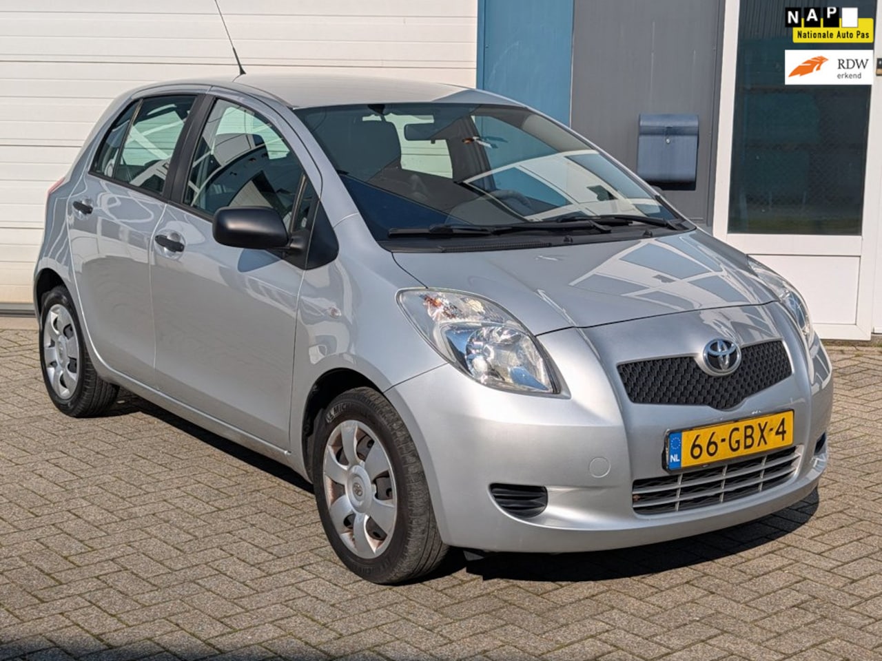 Toyota Yaris - 1.0 VVTi + * Eerste Eigenaar * AIRCO * NAP - AutoWereld.nl