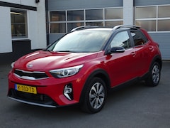 Kia Stonic - 1.0 T-GDi MHEV DynamicPlusLine Automatische airco, navigatie, cruise controle, parkeersens