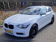 BMW 1-serie - 116i Business 191D KM Navi
