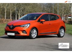 Renault Clio - 1.0 TCe Zen / Van 1e eigenaar / Parkeersensoren / Cruise control / Multimedia systeem / LE