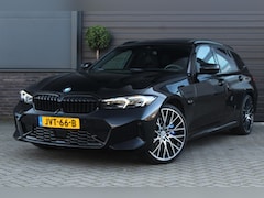 BMW 3-serie Touring - 330e | Panoramadak | M Schaalstoelen | H+K | HUD | Adaptieve cruise Control | LED |