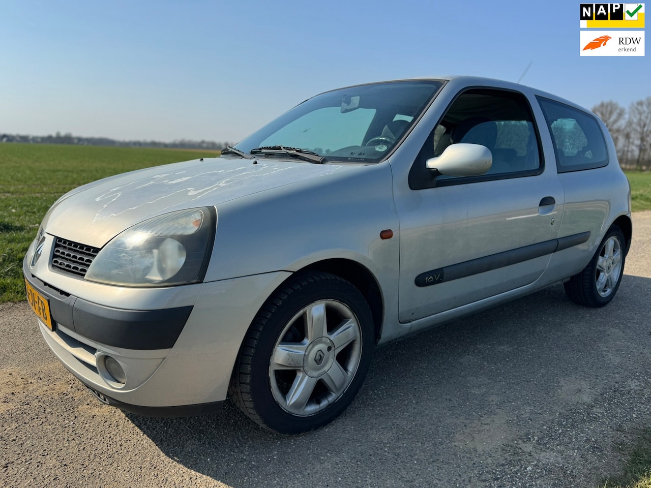 Renault Clio - 1.2-16V Dynamique 1.2-16V Dynamique - AutoWereld.nl