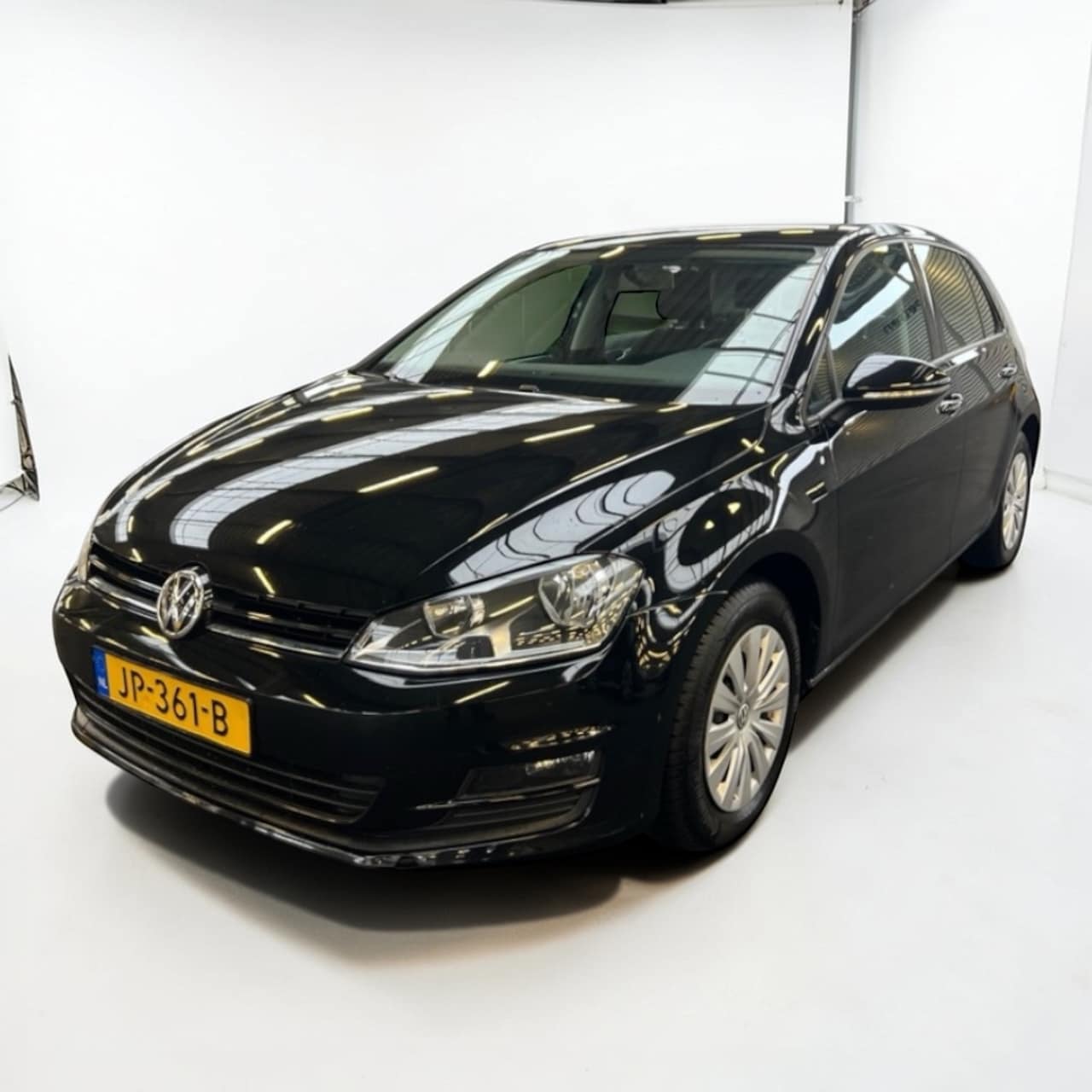 Volkswagen Golf - 1.6 TDI 1e eigenaar en dealer onderhouden - AutoWereld.nl