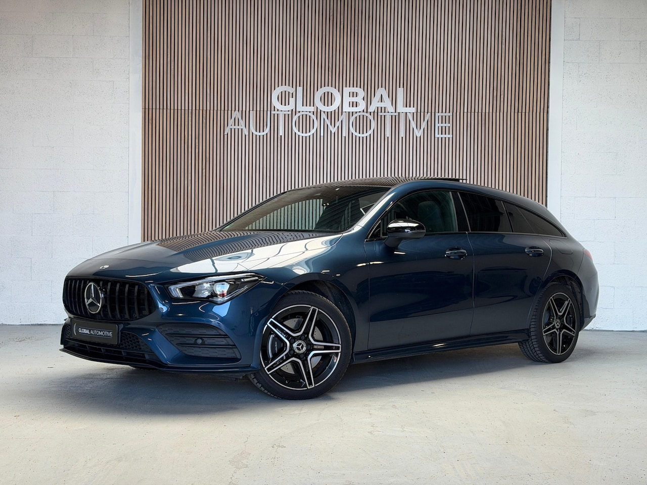 Mercedes-Benz CLA-klasse Shooting Brake - 250 e - AMG PAKKET - AUTOMAAT - SCHUIFDAK - 18'' - AutoWereld.nl