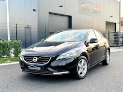 Volvo V40 - 1.6 D2 115PK Cruise Controle | Navigatie LED