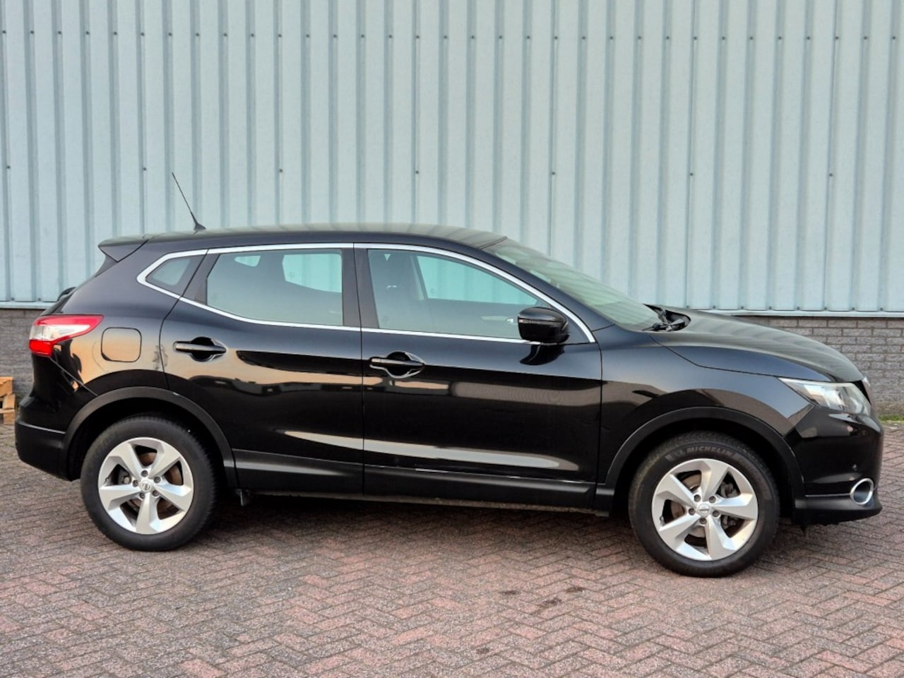 Nissan Qashqai - 1.2 Acenta Automaat ENGINE PROBLEM! - AutoWereld.nl