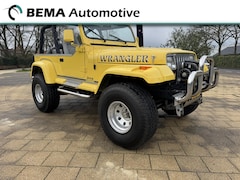 Jeep Wrangler - 4.0i Hardtop Laredo LIER