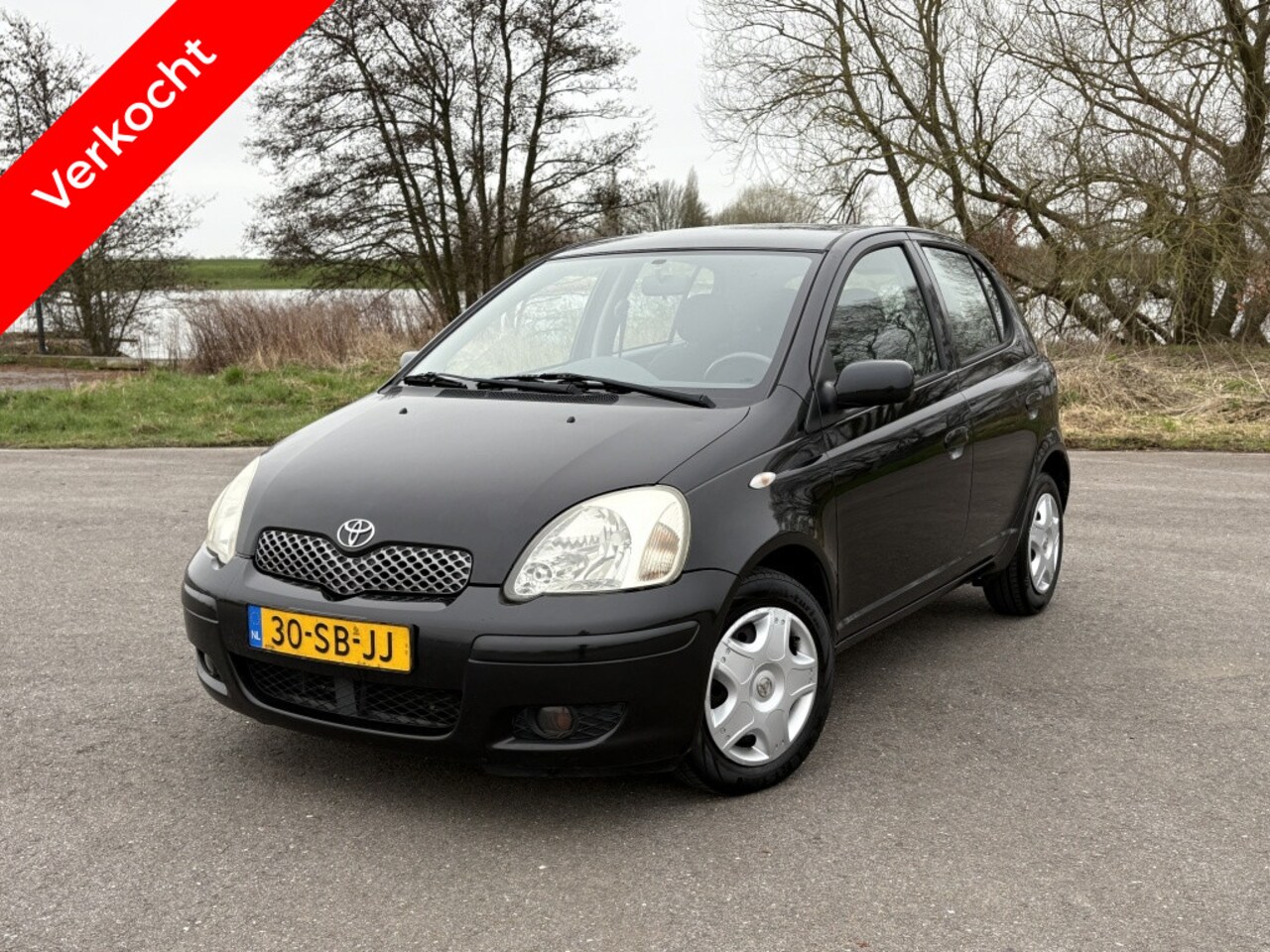 Toyota Yaris - 1.3 VVT-i S-Line Airco Trekhaak Elektr. Ramen - AutoWereld.nl