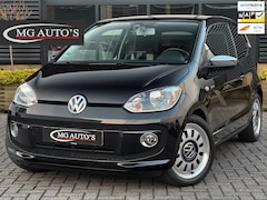Volkswagen Up! - 1.0 high up BlueMotion | Navigatie | Cruise Control | Airconditioning | Parkeersensoren|El