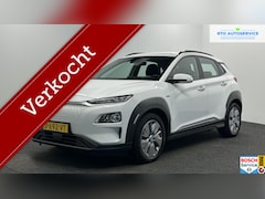 Hyundai Kona Electric - EV Comfort 64 kWh 3 Fase Warmtepomp 100% SOH TREKHAAK CAMERA CARPLAY LM NAVI ECC