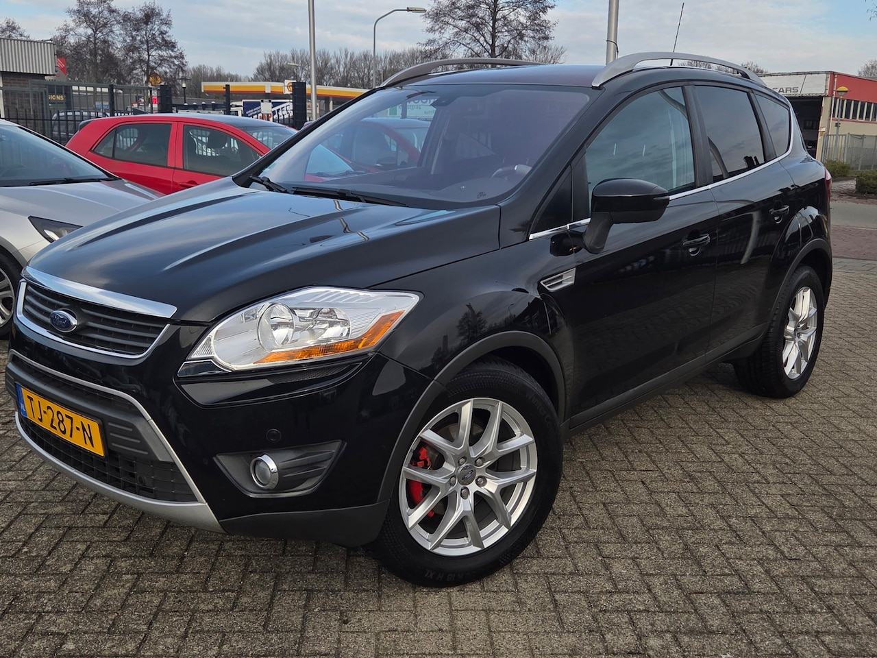Ford Kuga - 2.5 20V Titanium/LEDER/PANORAMADAK/NAVIGATIE - AutoWereld.nl