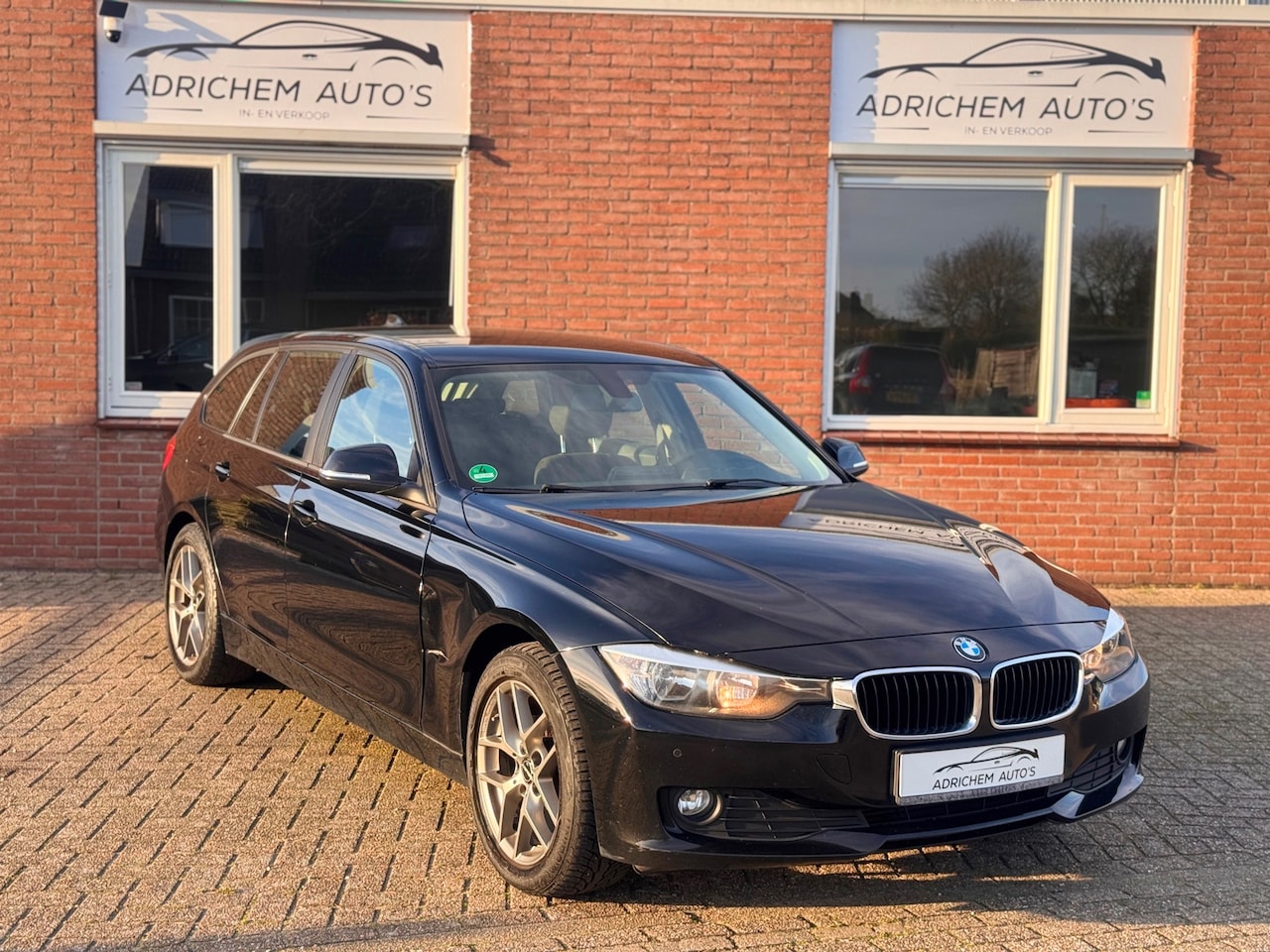 BMW 3-serie Touring - 318d Business Line Duitse auto - AutoWereld.nl