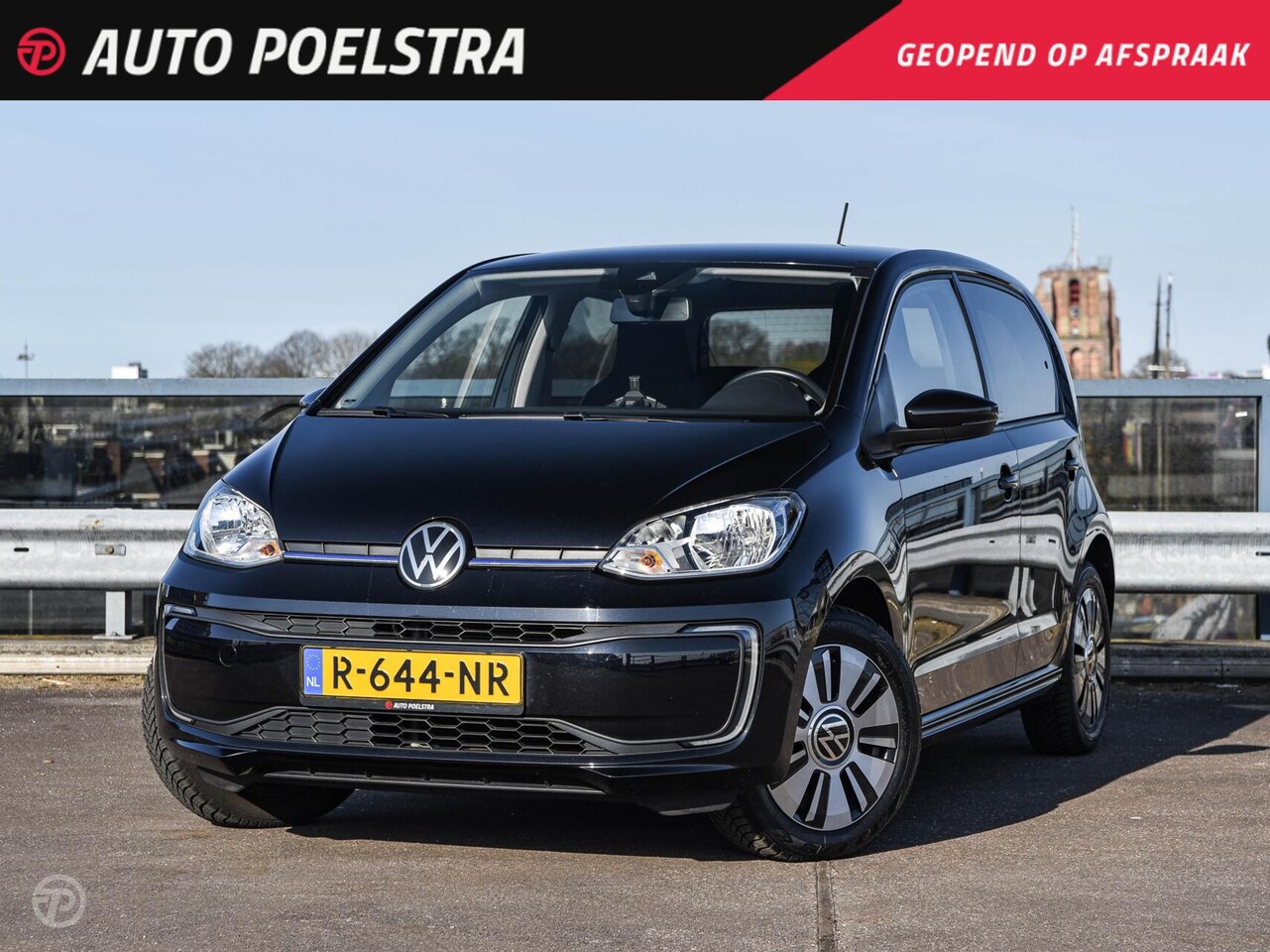 Volkswagen e-Up! - e-up! Style Camera Stoelverwarming Voorruitverwarming Cruise Control Clima DAB PDC 16" - AutoWereld.nl