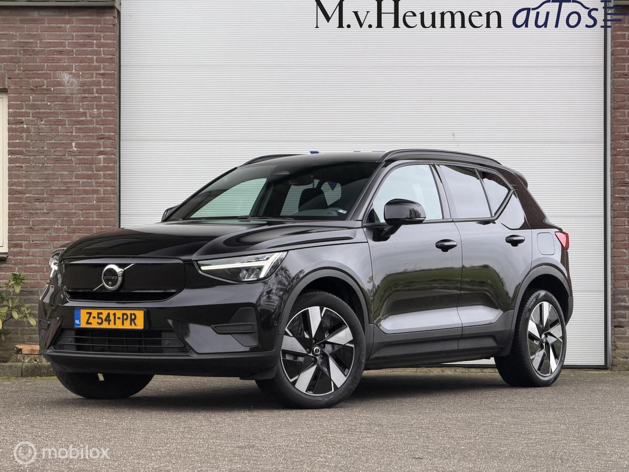 Volvo EX40 - Single Motor Business Edition 70 kWh 360 Cam Stoel/Stuur Verwarming - AutoWereld.nl