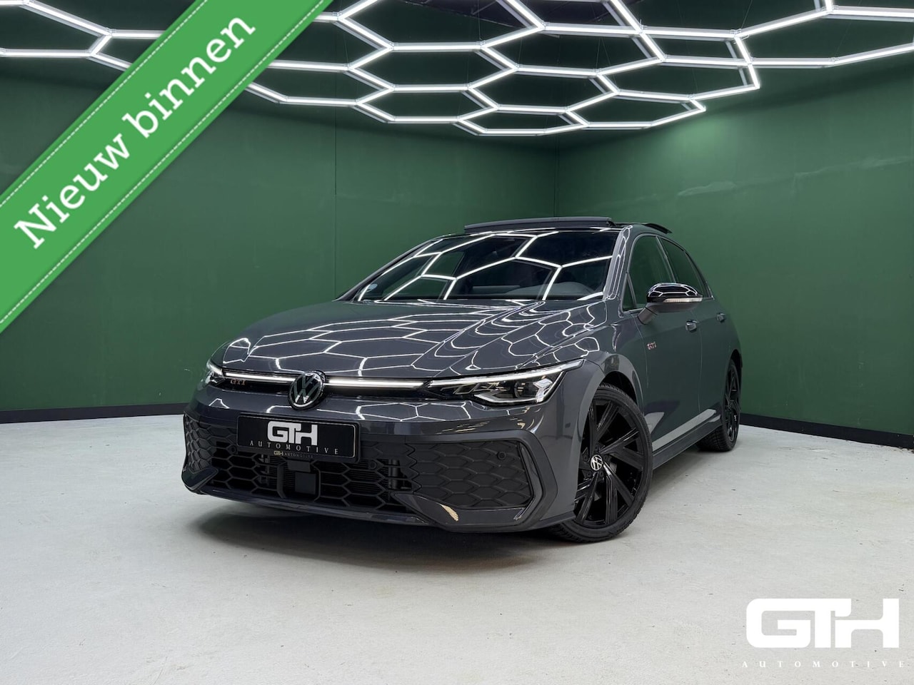 Volkswagen Golf - 2.0 TSI GTI 265PK Camera | Pano | Sfeer - AutoWereld.nl