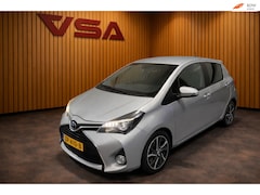 Toyota Yaris - 1.5 Hybrid Lease Limited Bi-Tone
