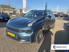 Lynk & Co 01 - 1.5 | Camera | Leder | Carplay | Adaptive cruise control | Dodehoek detectie | Elektrische