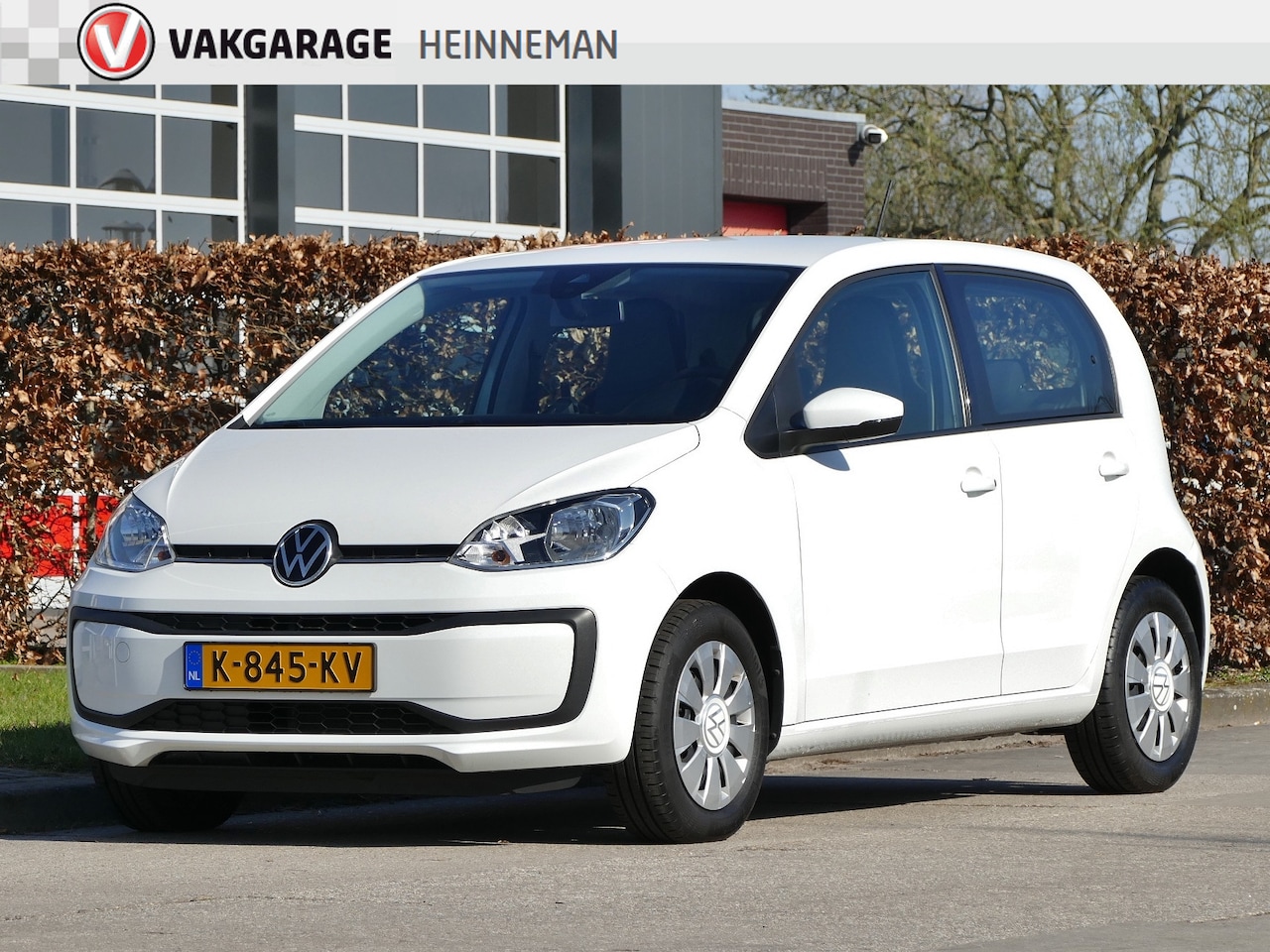 Volkswagen Up! - 1.0 BMT move up! | bluetooth | airco - AutoWereld.nl