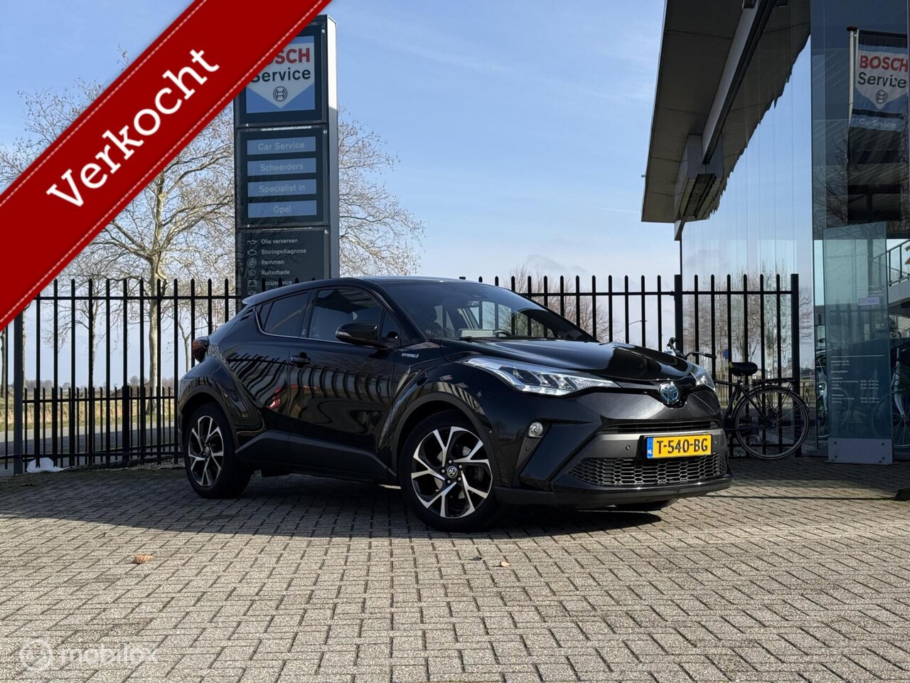 Toyota C-HR - 2.0 Hybrid Dynamic | Stoel- stuur Vw | Camera - AutoWereld.nl