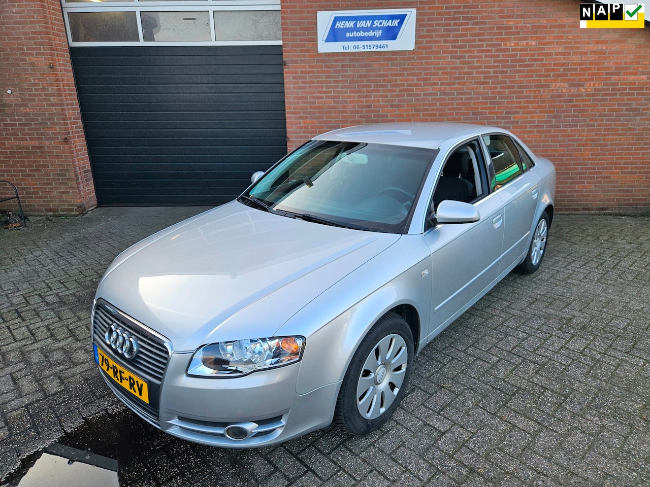 Audi A4 Limousine - 2.0 2005 - Cruise control / Navi - AutoWereld.nl