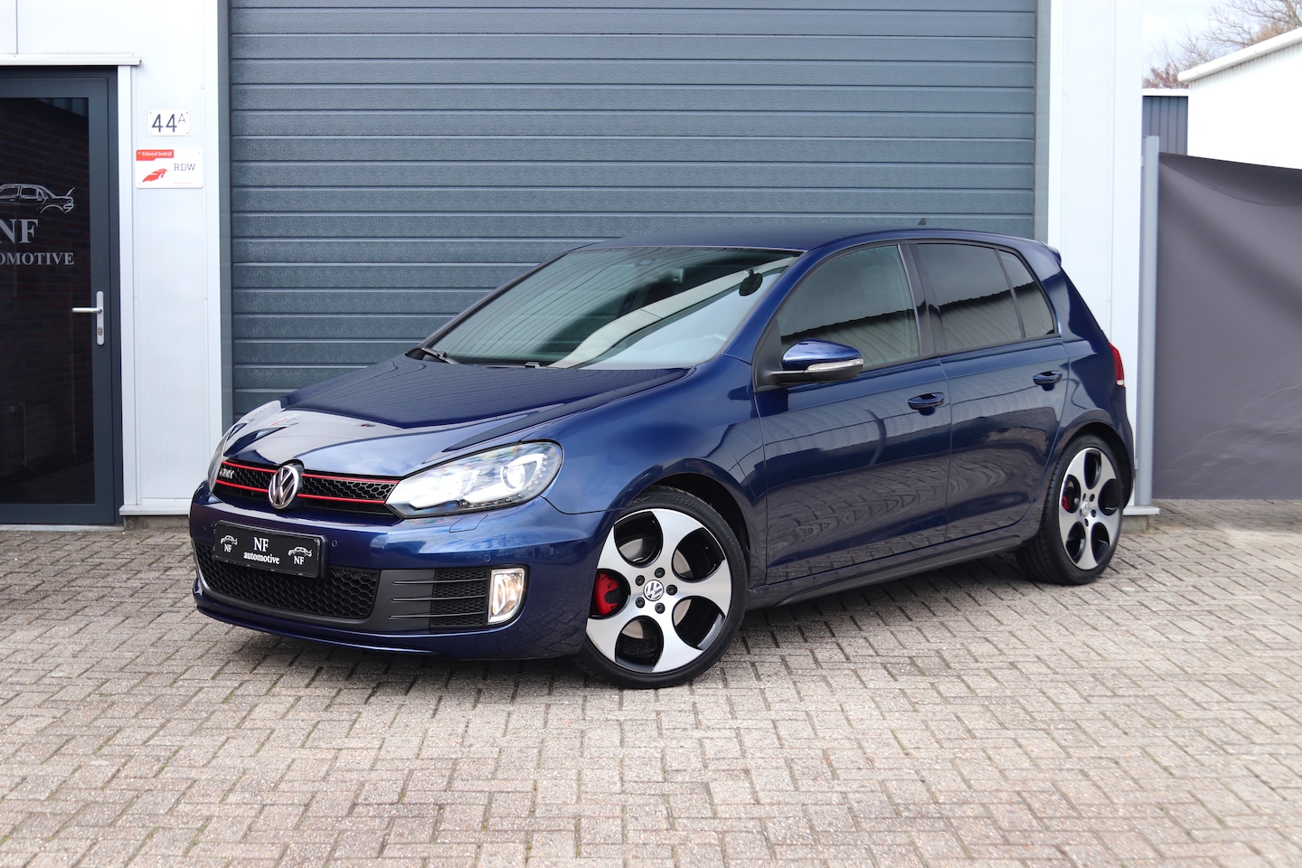 Volkswagen Golf - 2.0 GTI Golf VI GTI 2.0TSI 5drs. - NL auto! - Blauw! - AutoWereld.nl