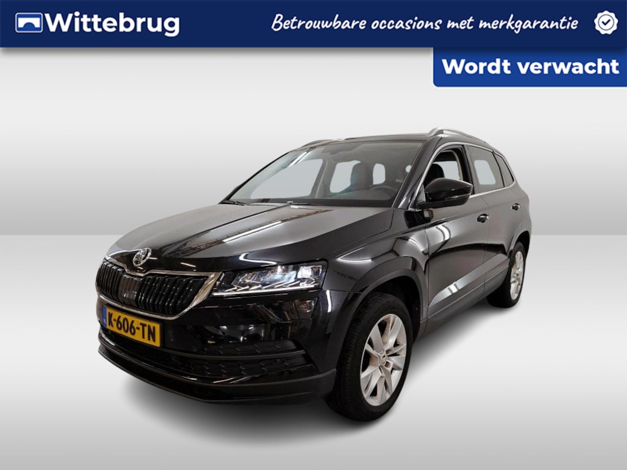 Skoda Karoq - 1.0 TSI Business Edition Plus / PANODAK/ VARIOFLEX-SYSTEEM/ DIGITAL DASH/ CRUISE/ CLIMATE/ - AutoWereld.nl