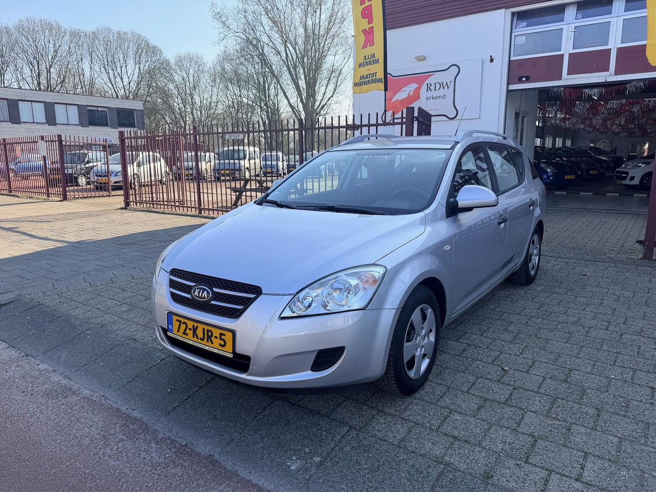 Kia Cee'd Sporty Wagon - Cee D 1.4 CVVT ISG SPORT - AutoWereld.nl