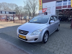 Kia Cee'd Sporty Wagon - Cee D 1.4 CVVT ISG SPORT