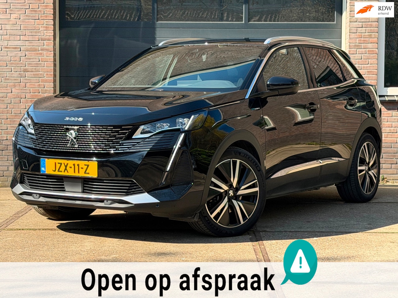 Peugeot 3008 - 300pk HYbrid4 GT Pack | Night Vision | Handsfree achterklep | Focal Audio | Alcantara - AutoWereld.nl