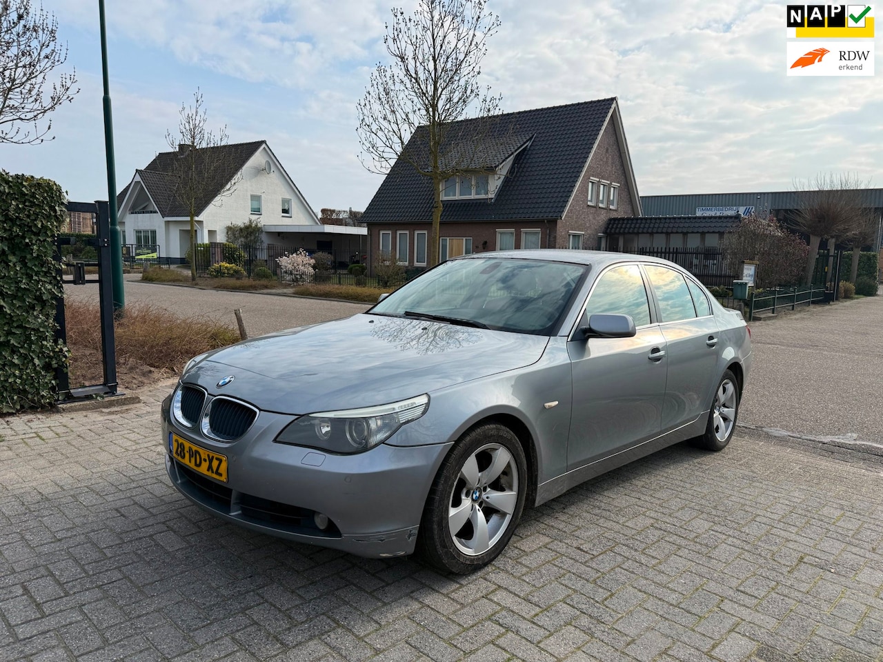 BMW 5-serie - 530d Executive | NAP Aut. Leder Navi Cruise Nieuwe APK | - AutoWereld.nl