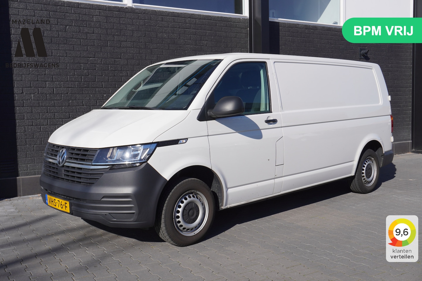Volkswagen Transporter - 2.0 TDI L2 EURO 6 - Airco - Cruise - Trekhaak - €15.900,- Excl. - AutoWereld.nl