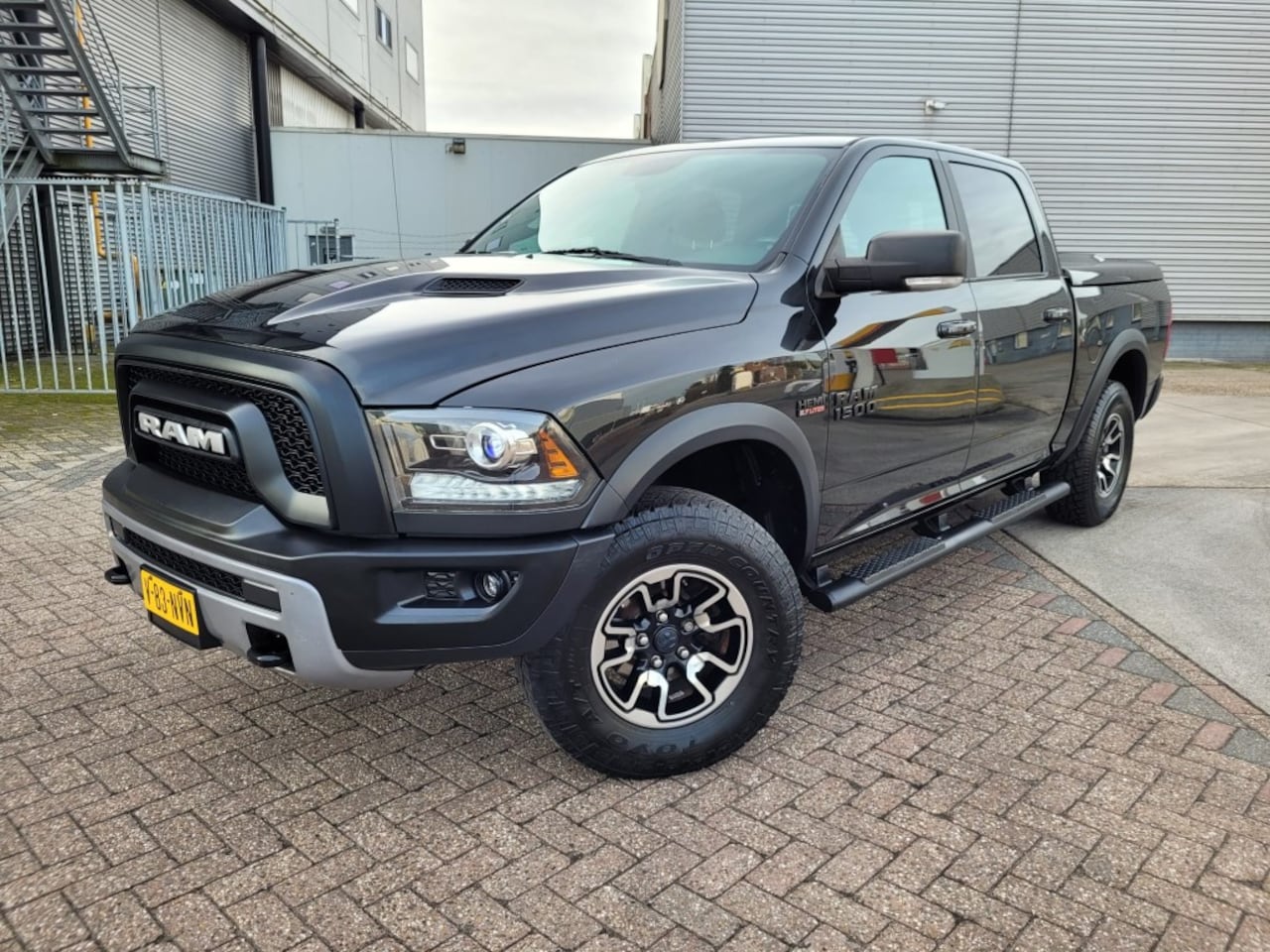 Dodge Ram 1500 - 5.7 V8 4x4 Crew Cab 5'7 Rebel Leder, Luchtvering, Trekh 3500 - AutoWereld.nl