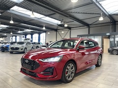 Ford Focus Wagon - ST-Line X EcoBoost Hybrid 155 pk | Winter Pack | Camera | AGR | B&O | El. a. klep | Keyles