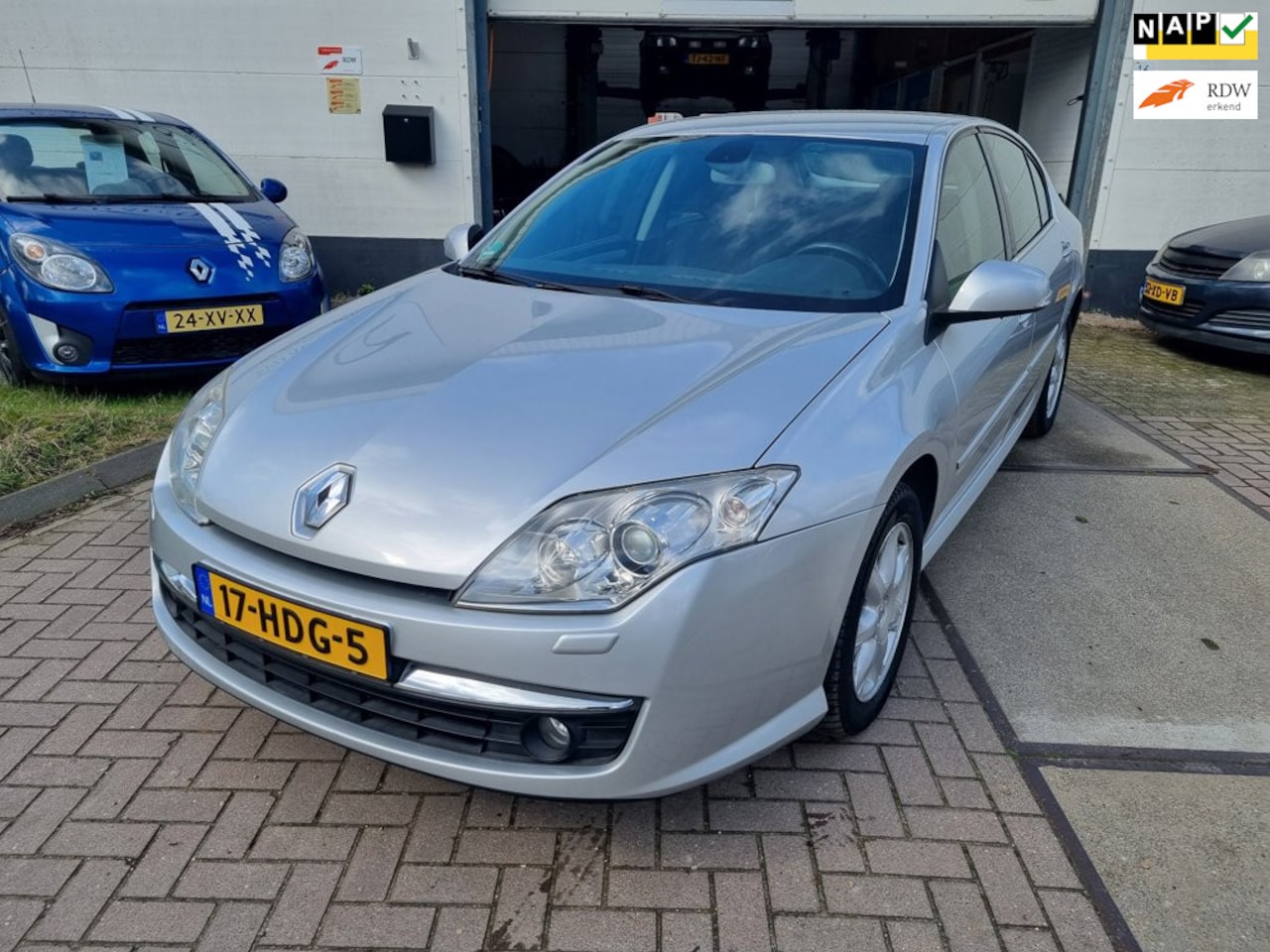 Renault Laguna - 2.0 Turbo 16V Dynamique - AutoWereld.nl