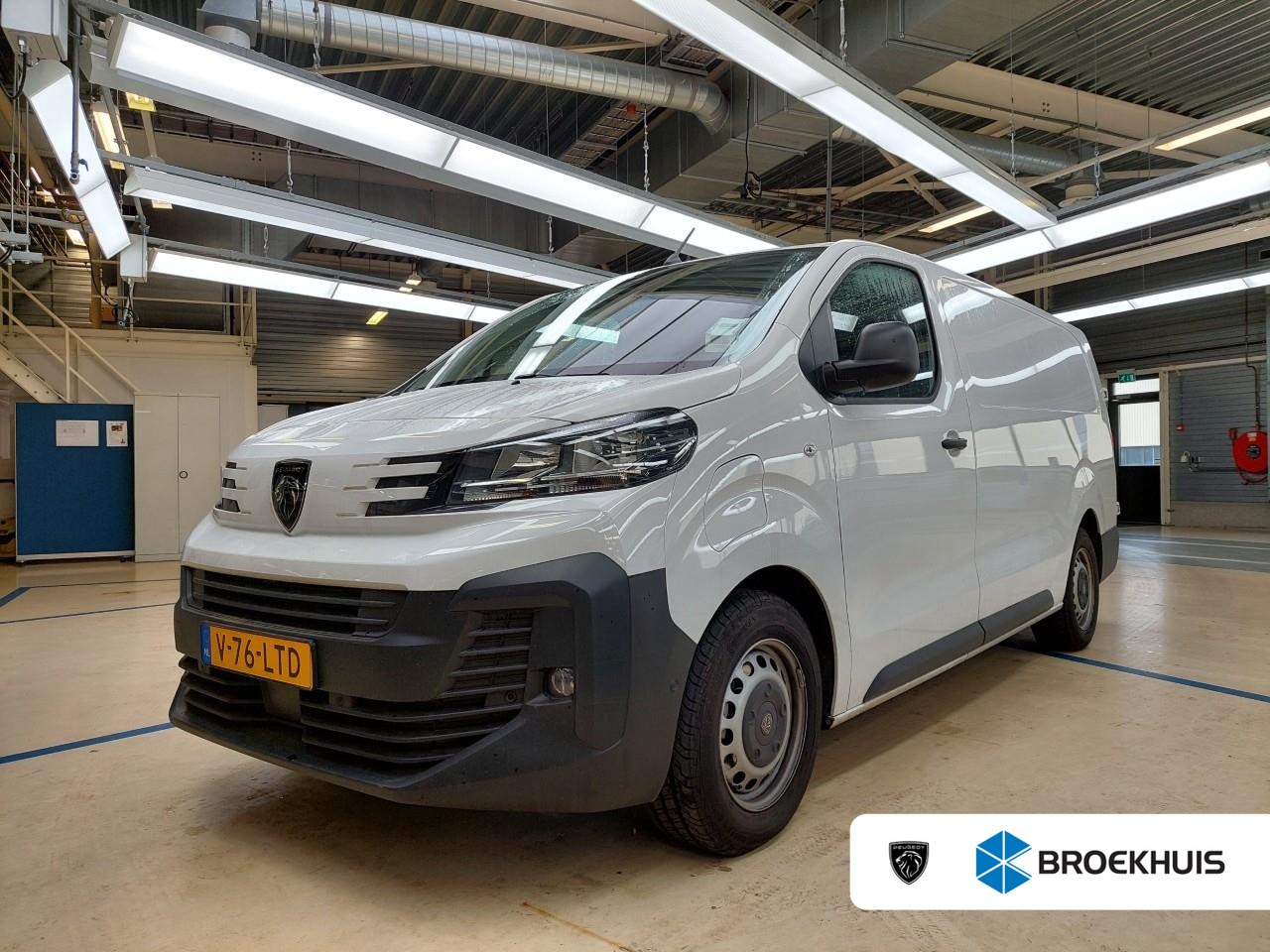 Peugeot e-Expert - L3 75 kWh 8 JAAR GARANTIE | CAMERA | NAVI | BETIMMERING | DRAADLOOS CARPLAY - AutoWereld.nl