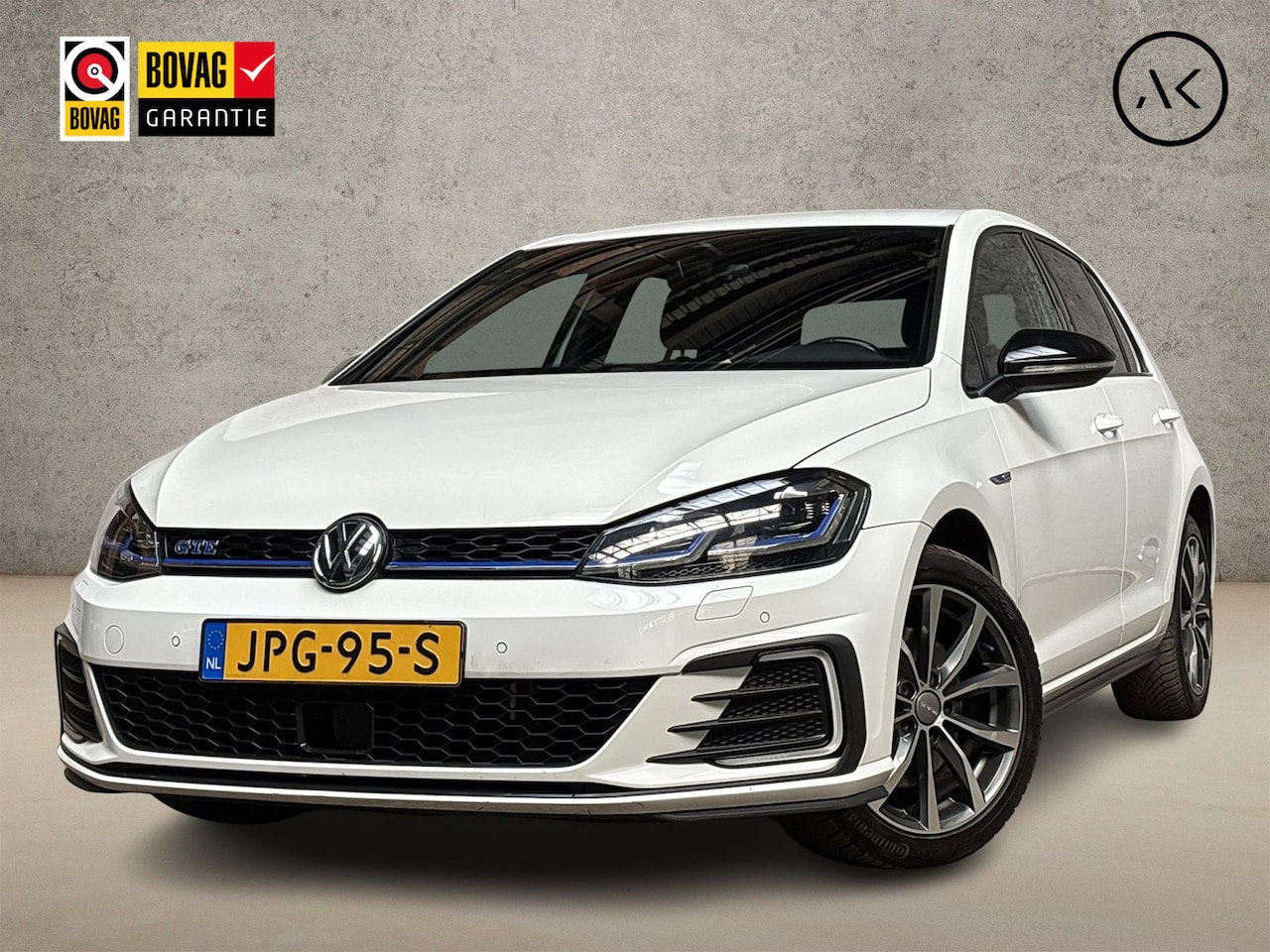 Volkswagen Golf - 1.4 TSI PHEV GTE 204Pk Automaat (VIRTUAL COCKPIT, APPLE CARPLAY, GROOT NAVI, KEYLESS, CAME - AutoWereld.nl