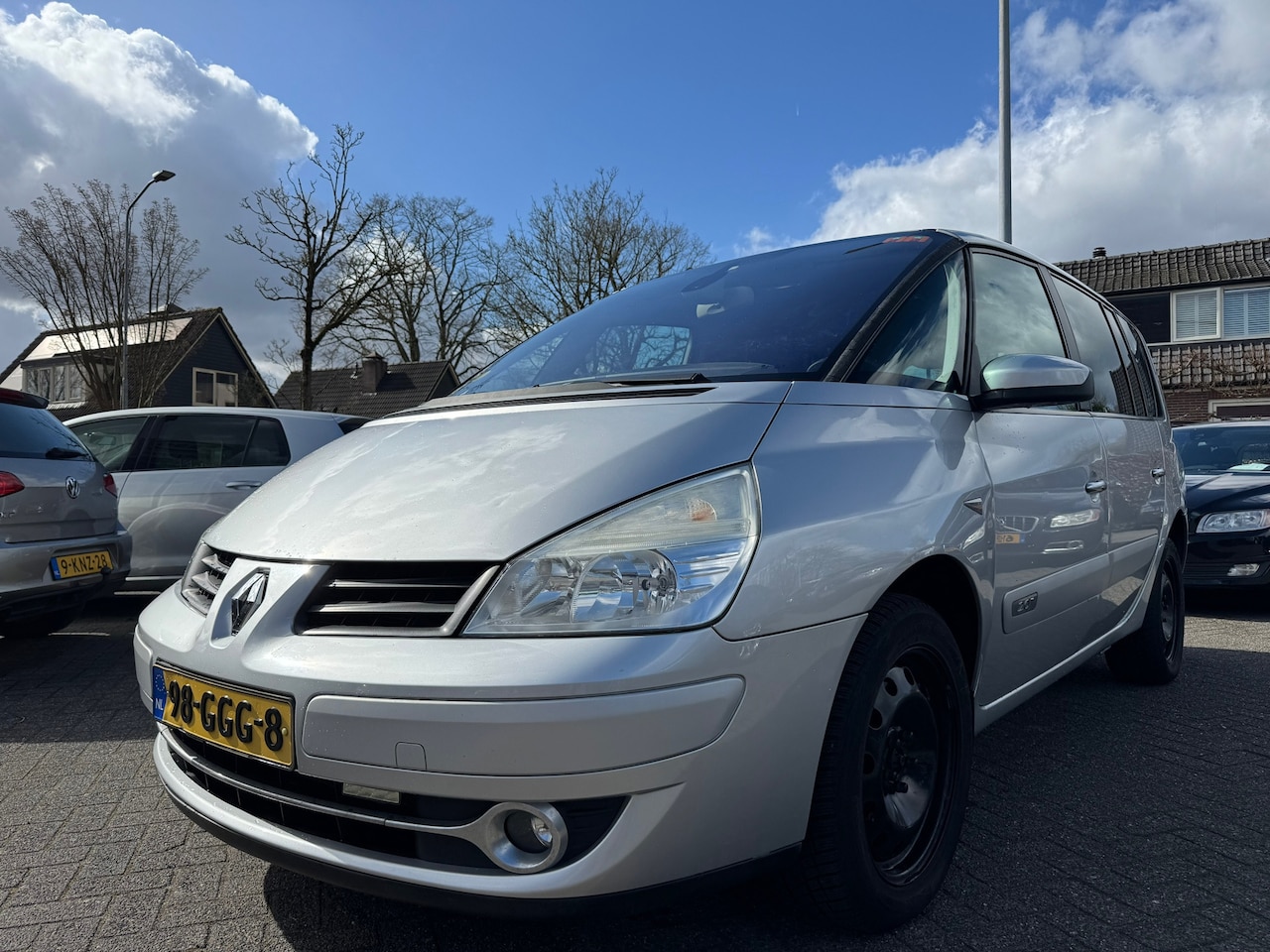 Renault Espace - 2.0T Dynamique 7p,,Apk 15/10/26,Clima,Cruise,Navi,Nap,Trekhaak - AutoWereld.nl