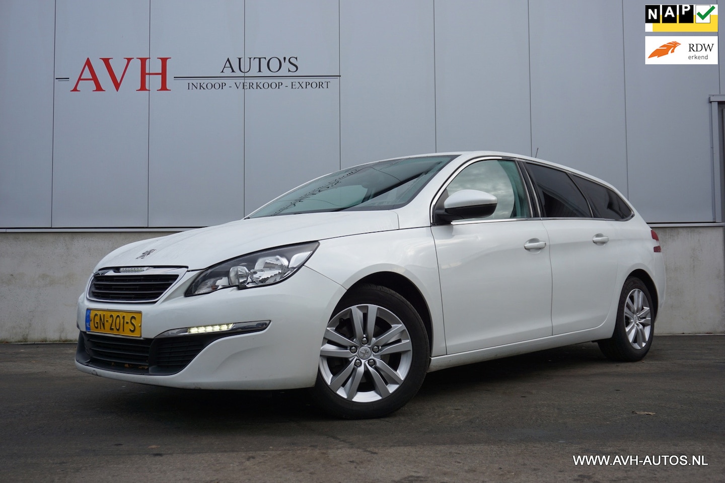 Peugeot 308 SW - 1.6 BlueHDI Blue Lease Pack 1.6 BlueHDI Blue Lease Pack - AutoWereld.nl