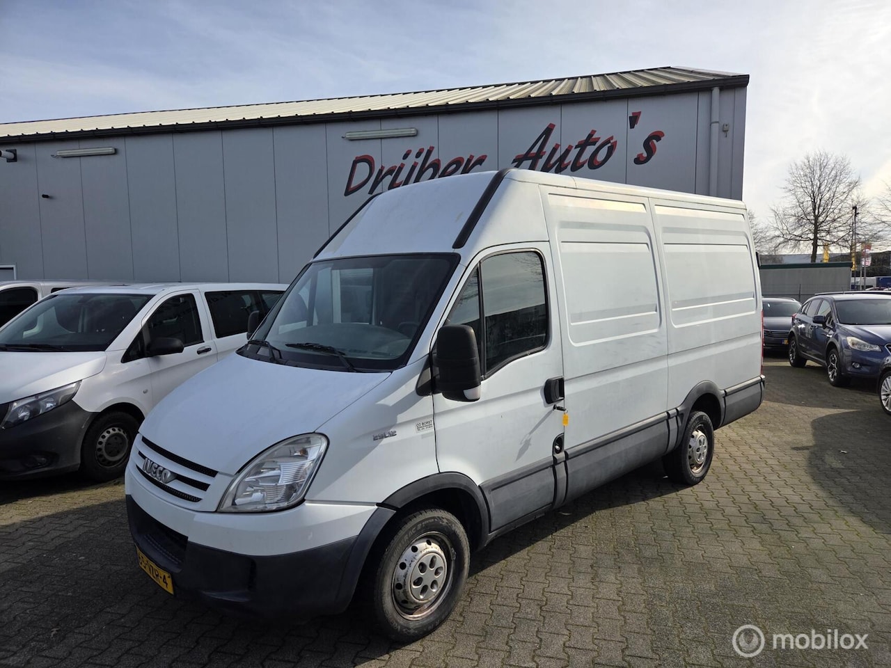 Iveco Daily - 29 L 12V 330 H2 29 L 12V 330 H2 - AutoWereld.nl